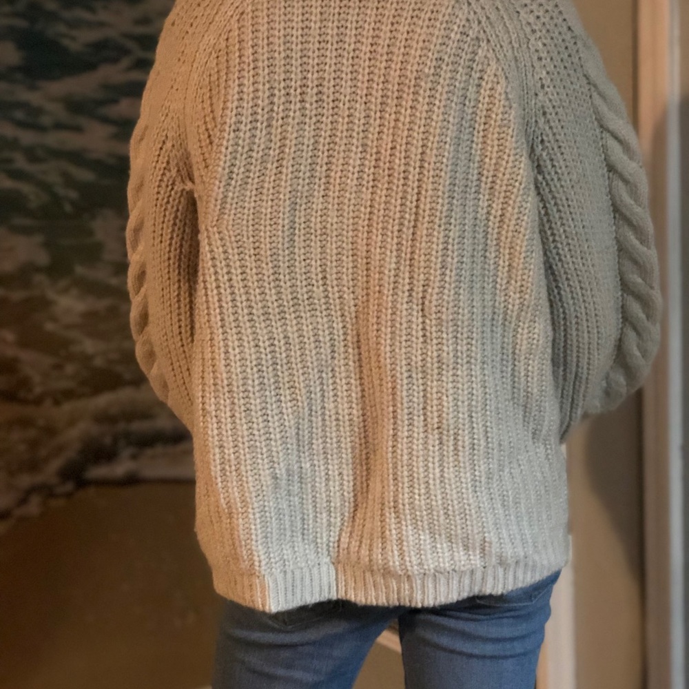 Universal Threads Cardigan - Picture 5 of 5